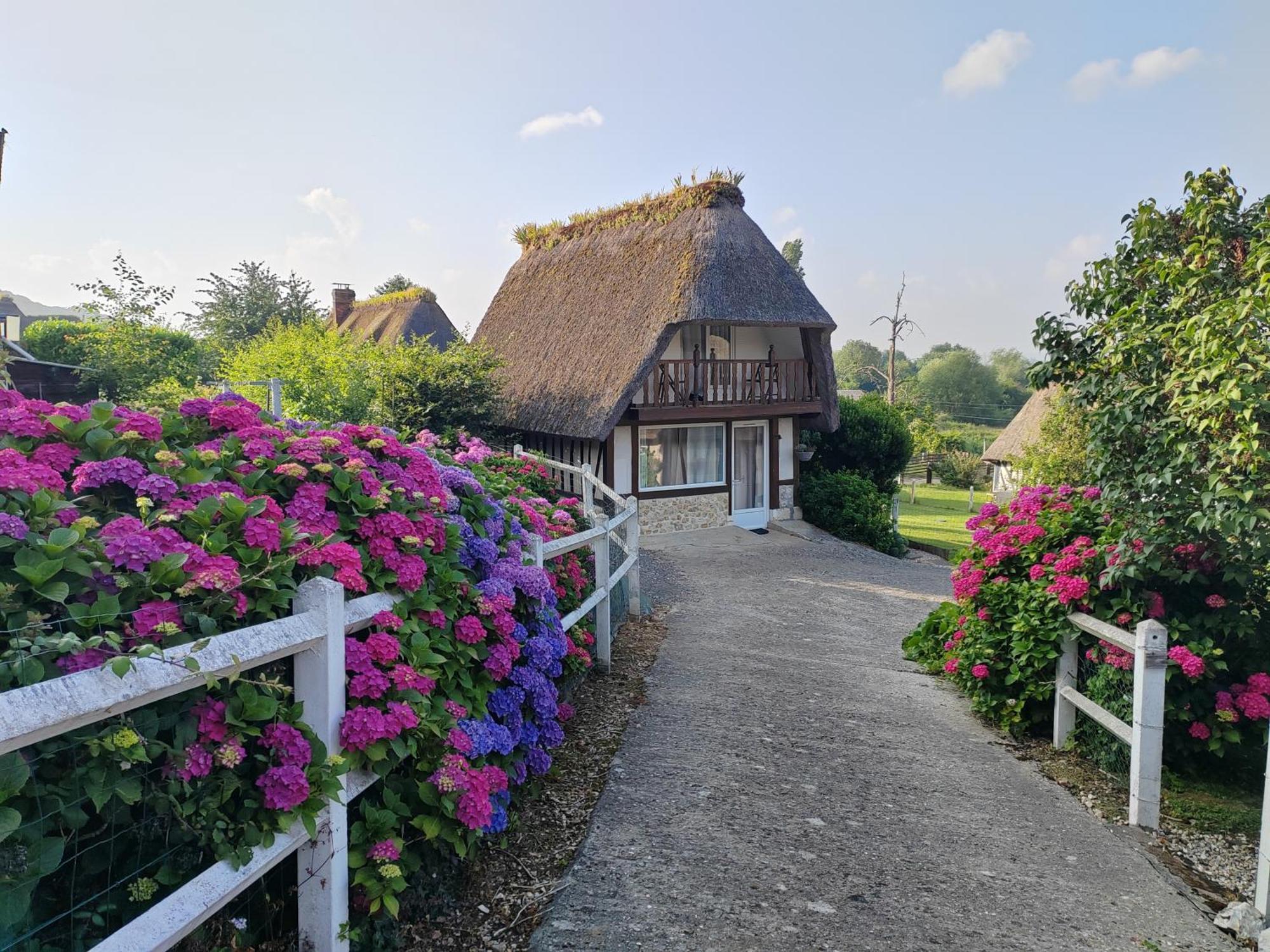 La Maraiquaise Villa Marais-Vernier Exterior photo